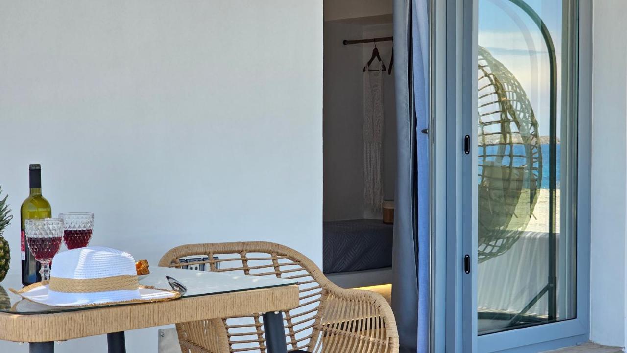 Polychronis Private Suite Pollonia Exterior photo